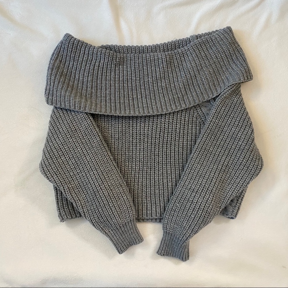 Forever 21 Grey Sweater
